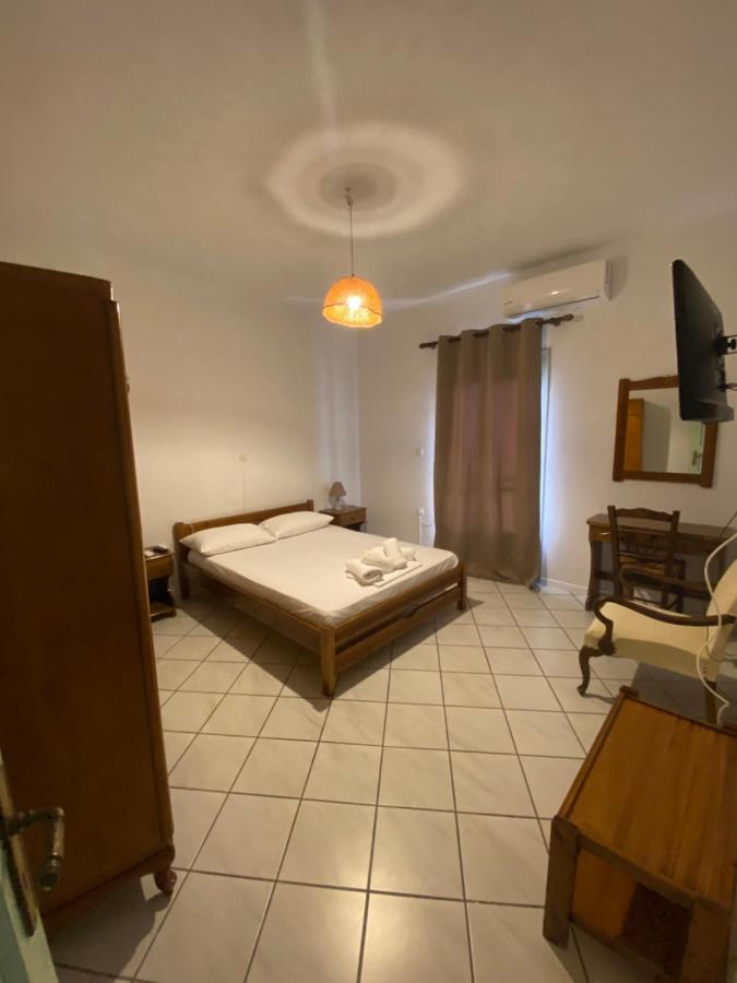 Appartement Amnia à Agios Romanos Extérieur photo